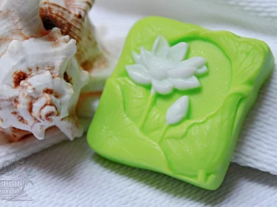 Mýdlo s květinovým vzorem - Lotosový květ