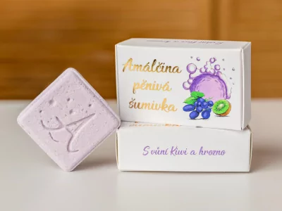 Pěnivá šumivka s vůní Kiwi a hrozno