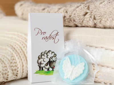 Mýdlo s motivem motýlka - KRABIČKA Pro radost s ovečkou